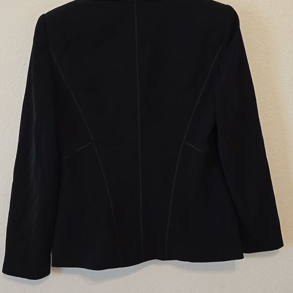 Lafayette 148 black blazer size 8 - Picture 4 of 10